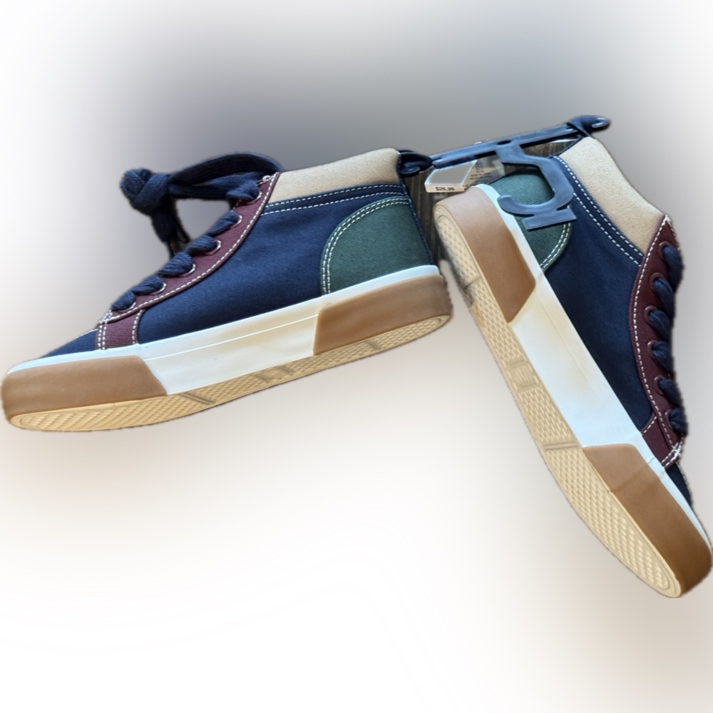 NWT Boys Multicolor High-Top Sneakers